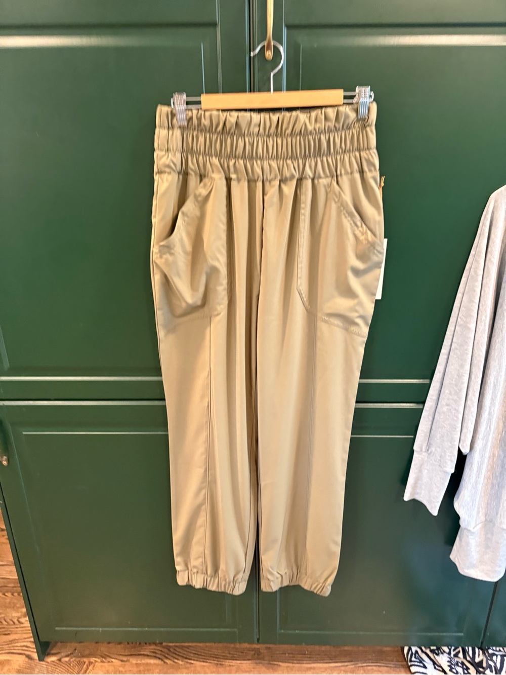 Love Tree Elastic Waist Cargo Jogger Pants - khaki - Size L